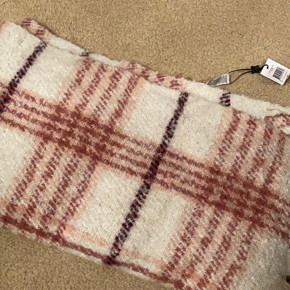 Oversized ladies scarf/wrap.